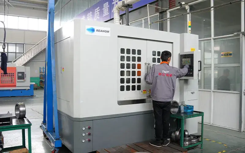 数控设备操作现场